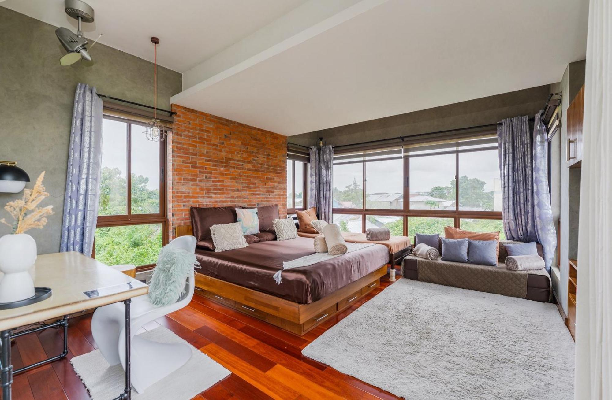 Isla Villa 1 Amazing Waterfall Pool House Near Beach, Bars & Restaurants Lapu-Lapu City Bagian luar foto